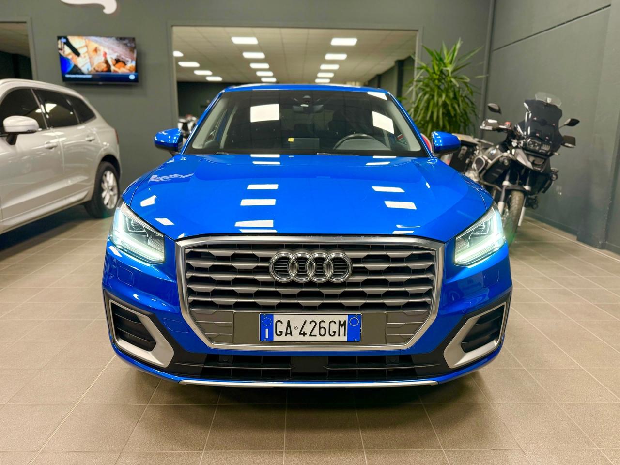 Audi Q2 35 TDI S tronic Business