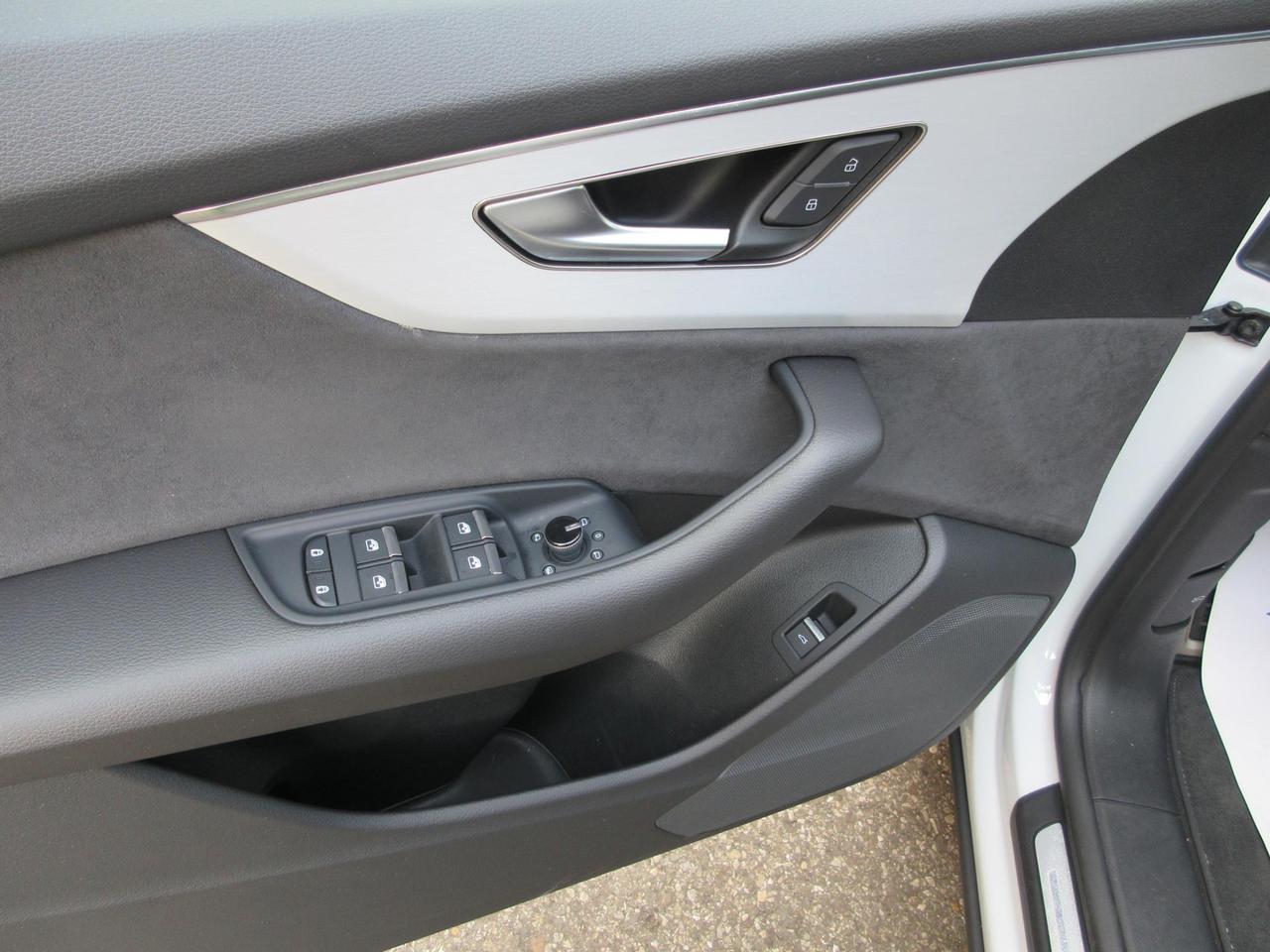 Audi Q8 50 3.0 tdi mhev Sport quattro tiptronic