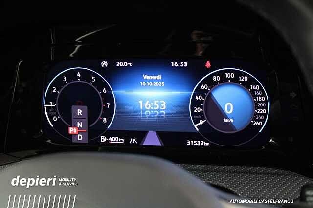 Volkswagen Golf 1.5 eTSI EVO DSG R-Line -MHEV