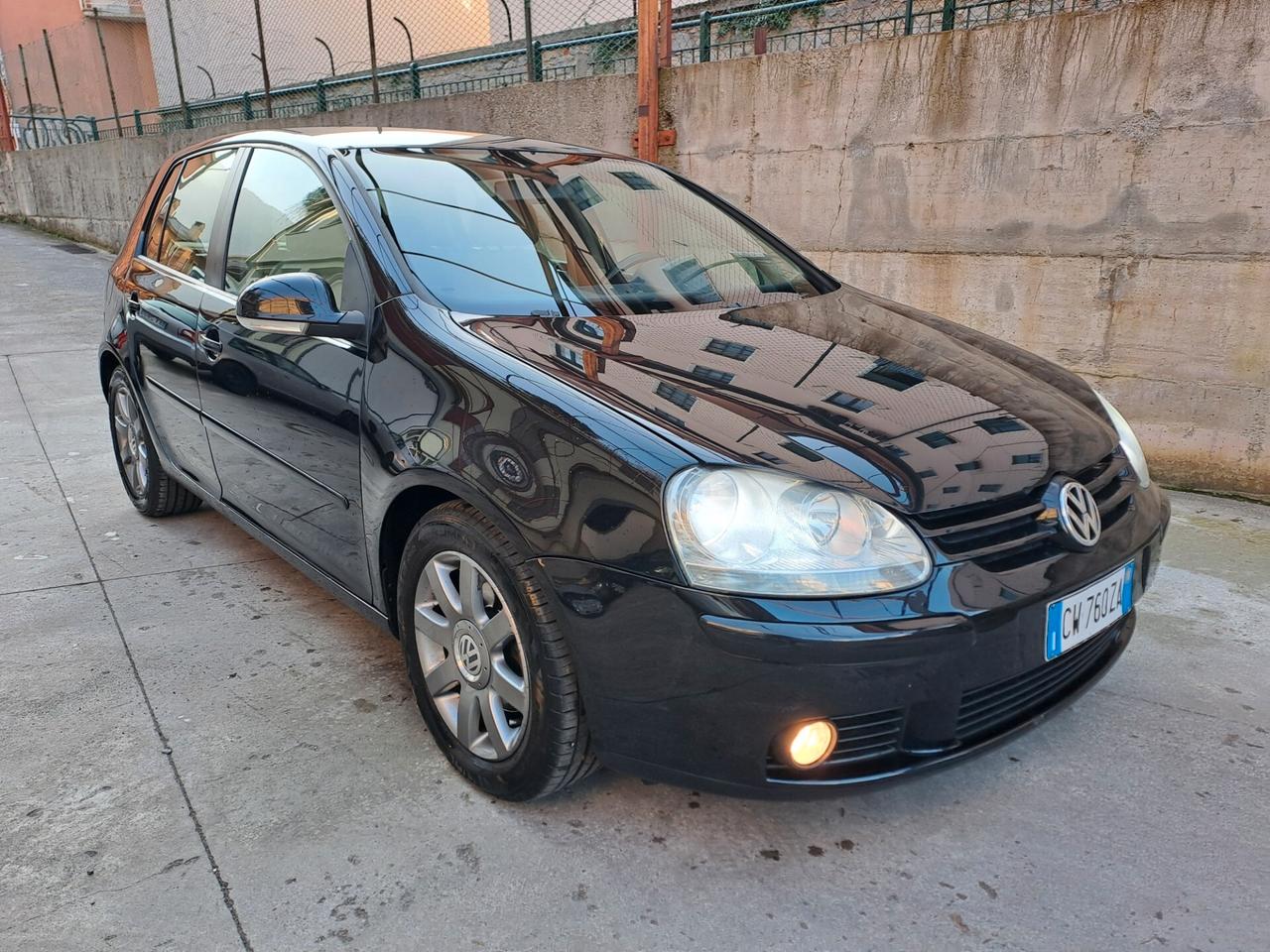 VW GOLF 2.0 TDI 140 CV DSG