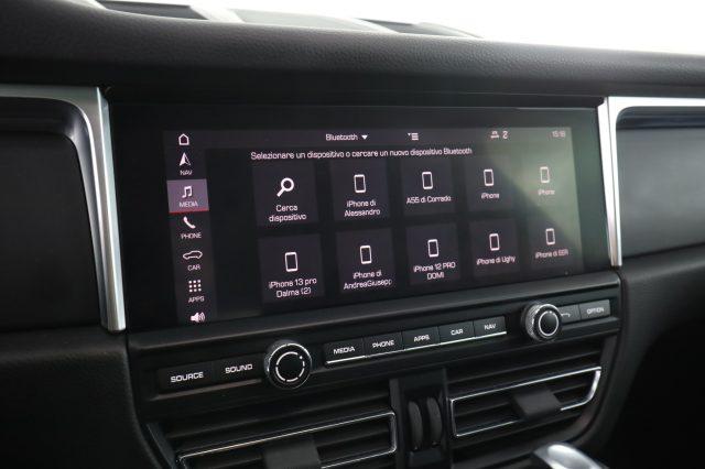 PORSCHE Macan Macan