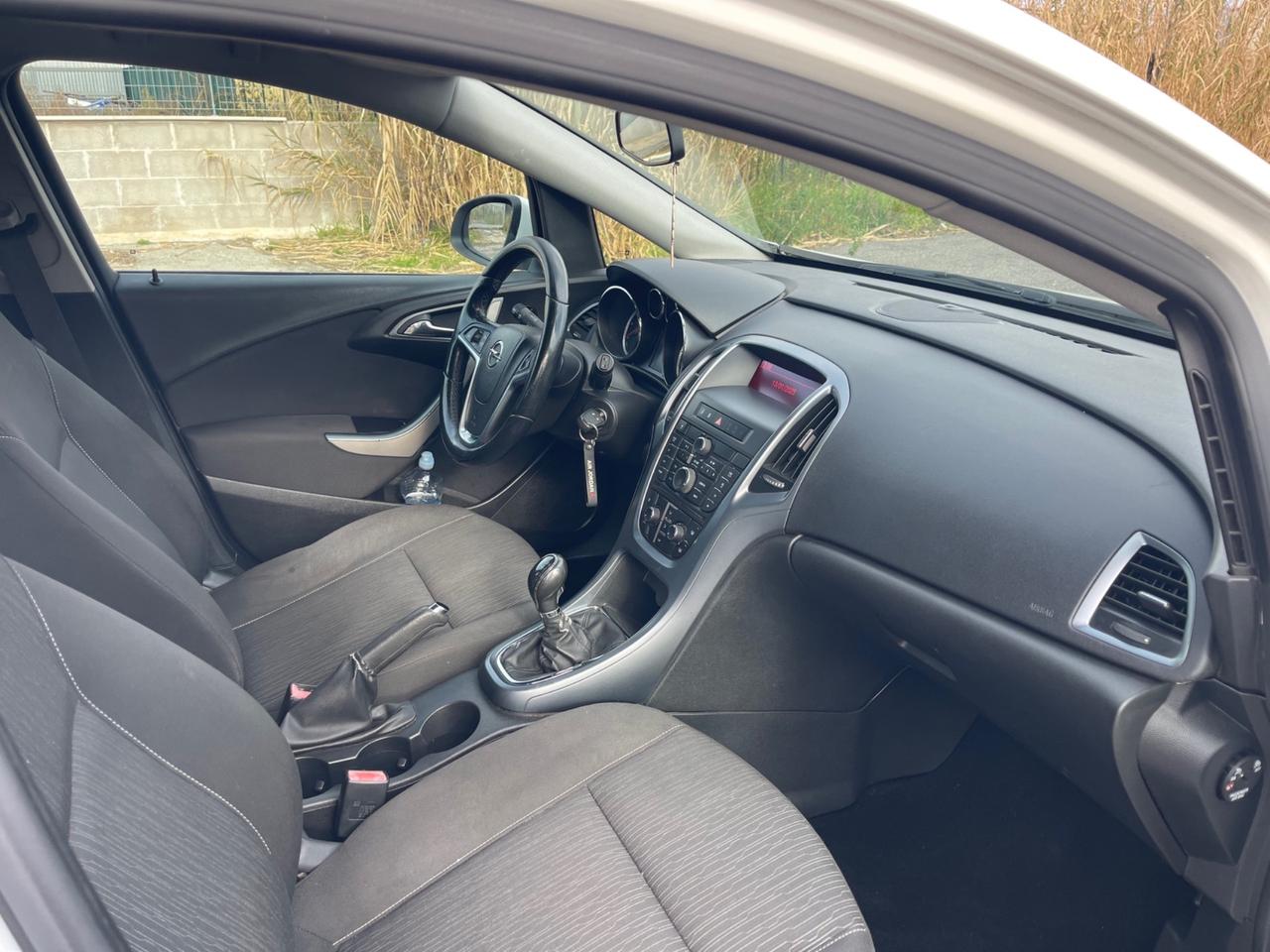 Opel Astra 1.7 CDTI 110CV Sports Tourer Elective