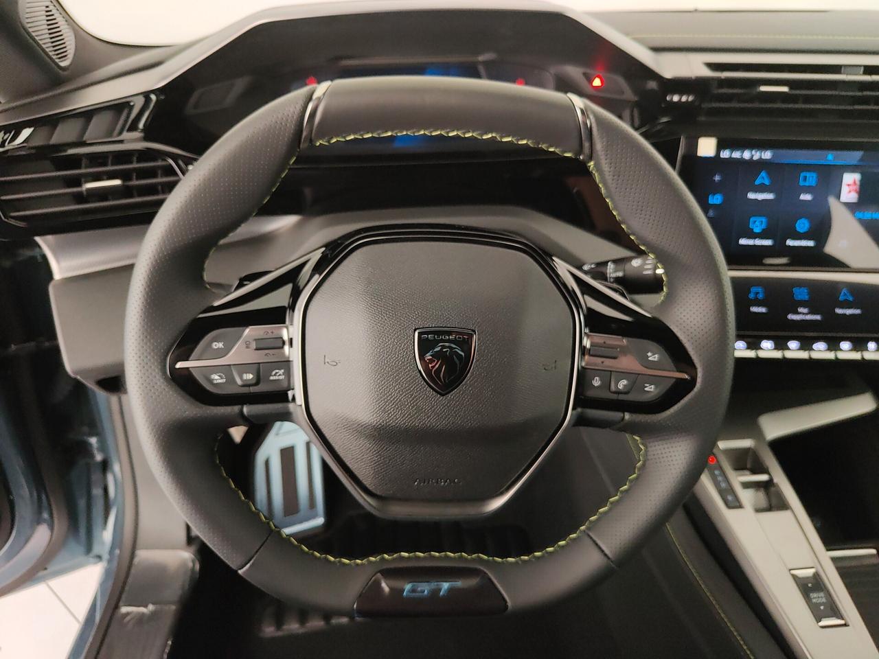 Peugeot 308 Plug-in Hybrid 195 e-DCS7 GT