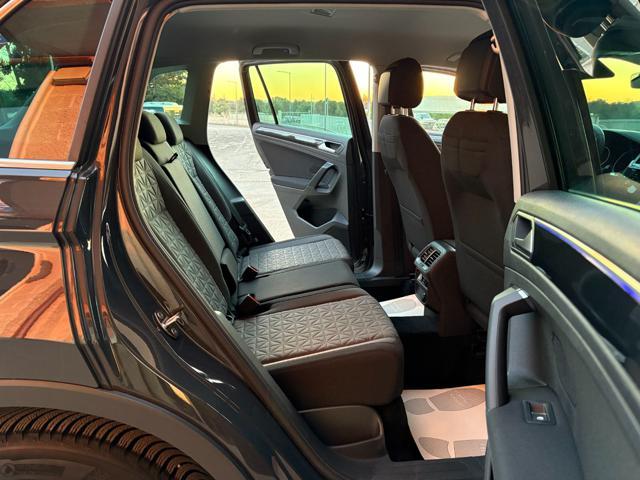 VOLKSWAGEN Tiguan 2.0 TDI 150 CV SCR DSG Life