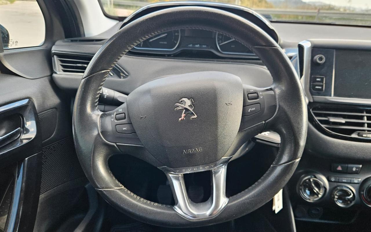Peugeot 208 1.2 82cv 5p. Benzina/GPL Allure