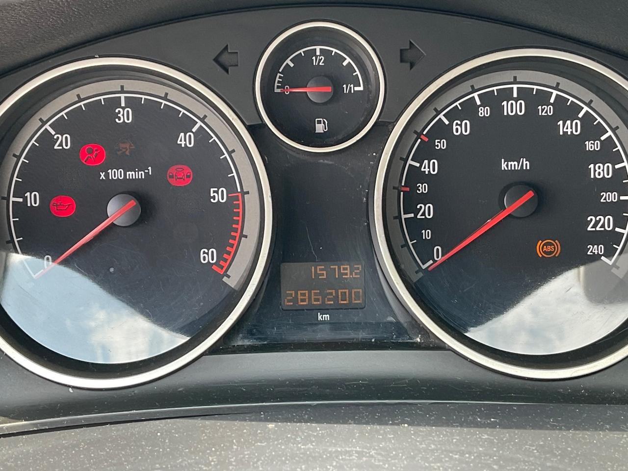 Opel Astra GTC 1.7 CDTI 101CV 3 porte Cosmo