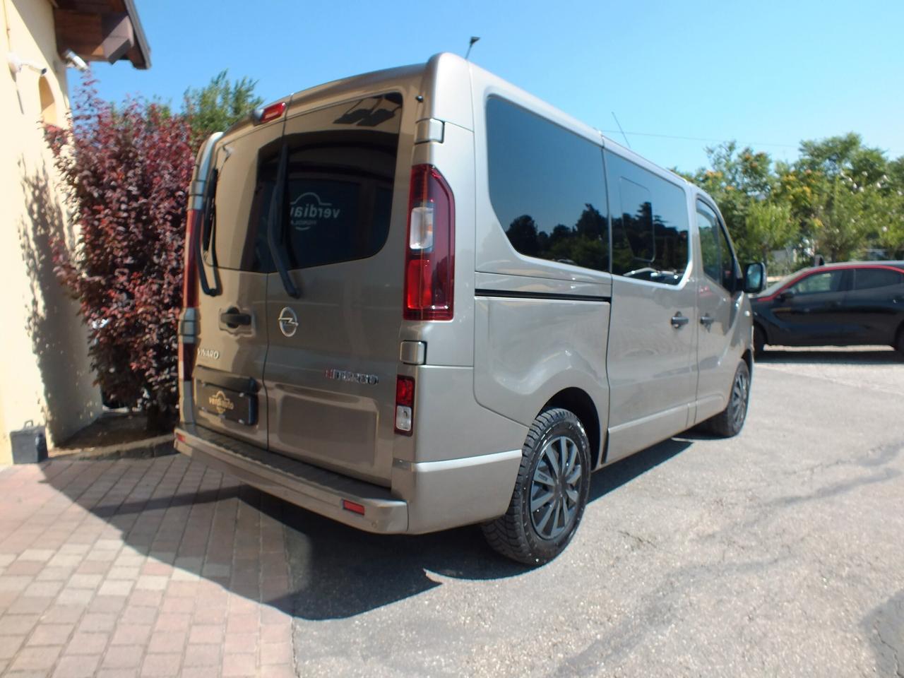 OPEL VIVARO 1.6 145CV 8 POSTI UNIPROP. 54.000 KM