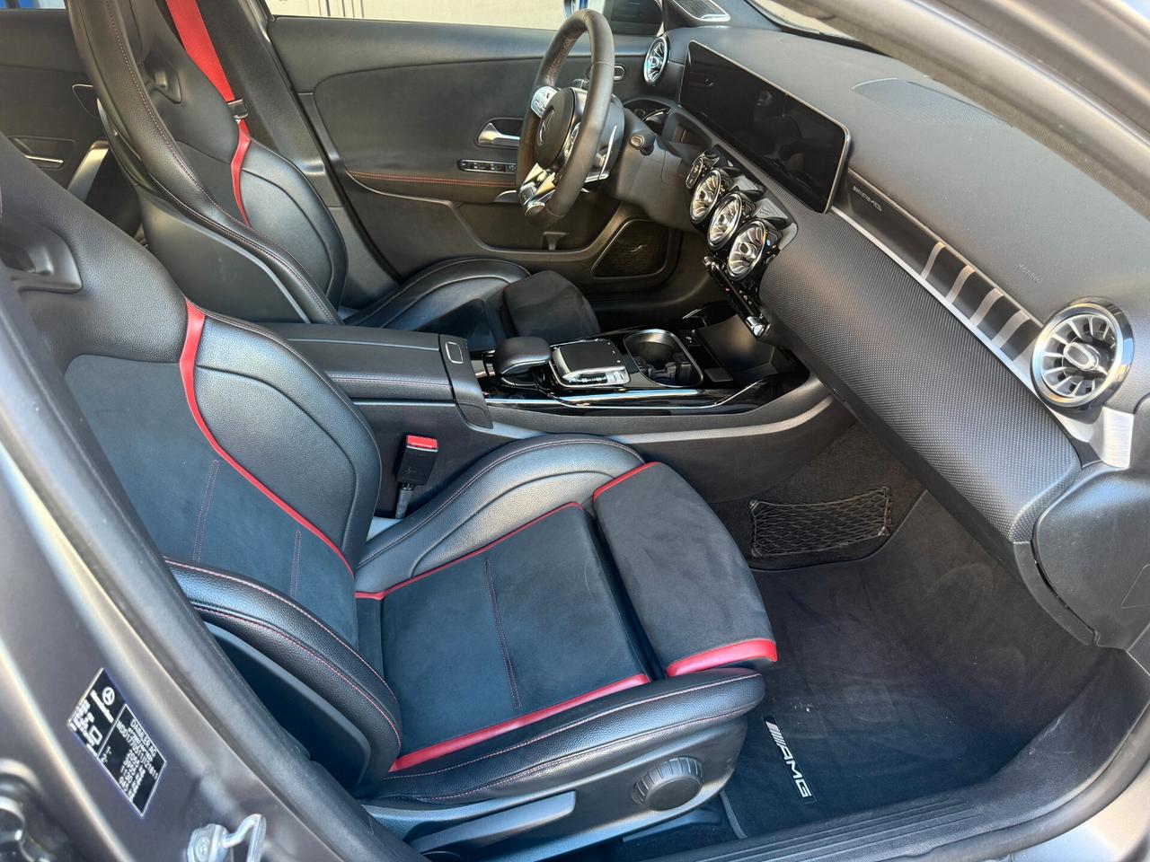 Mercedes-benz A 35 AMG Race Edition