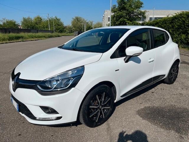 Renault Clio TCe 12V 90 CV 5 porte Limited