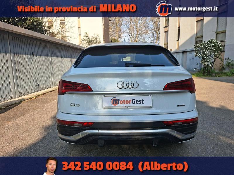 Audi Q5 Sportback 40 2.0 tdi mhev 12V S line quattro s-tronic