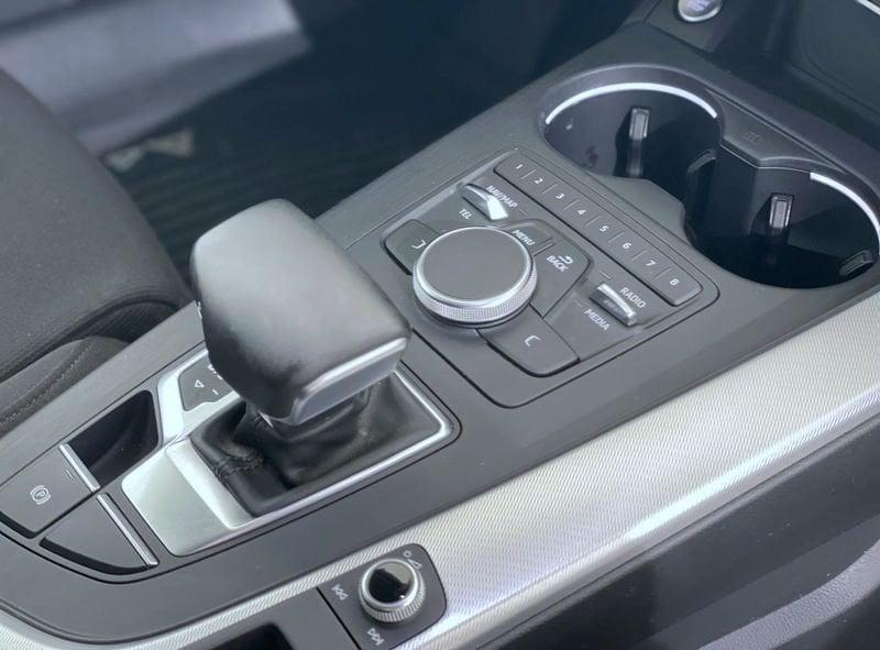 Audi A4 2.0 TDI 140kW quattro S tronic Business Sport