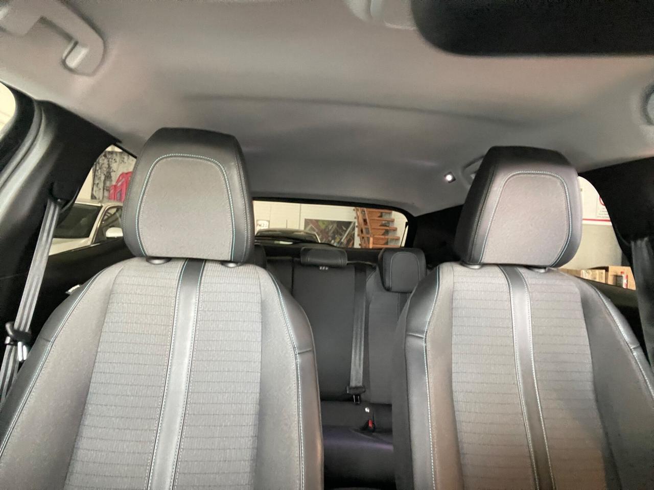 Peugeot 2008 BlueHDi 110 S&S Allure Pack