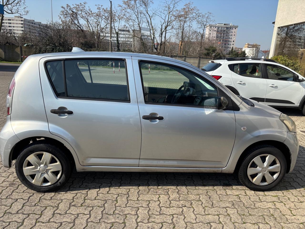 Daihatsu Sirion 1.0 12V Mio