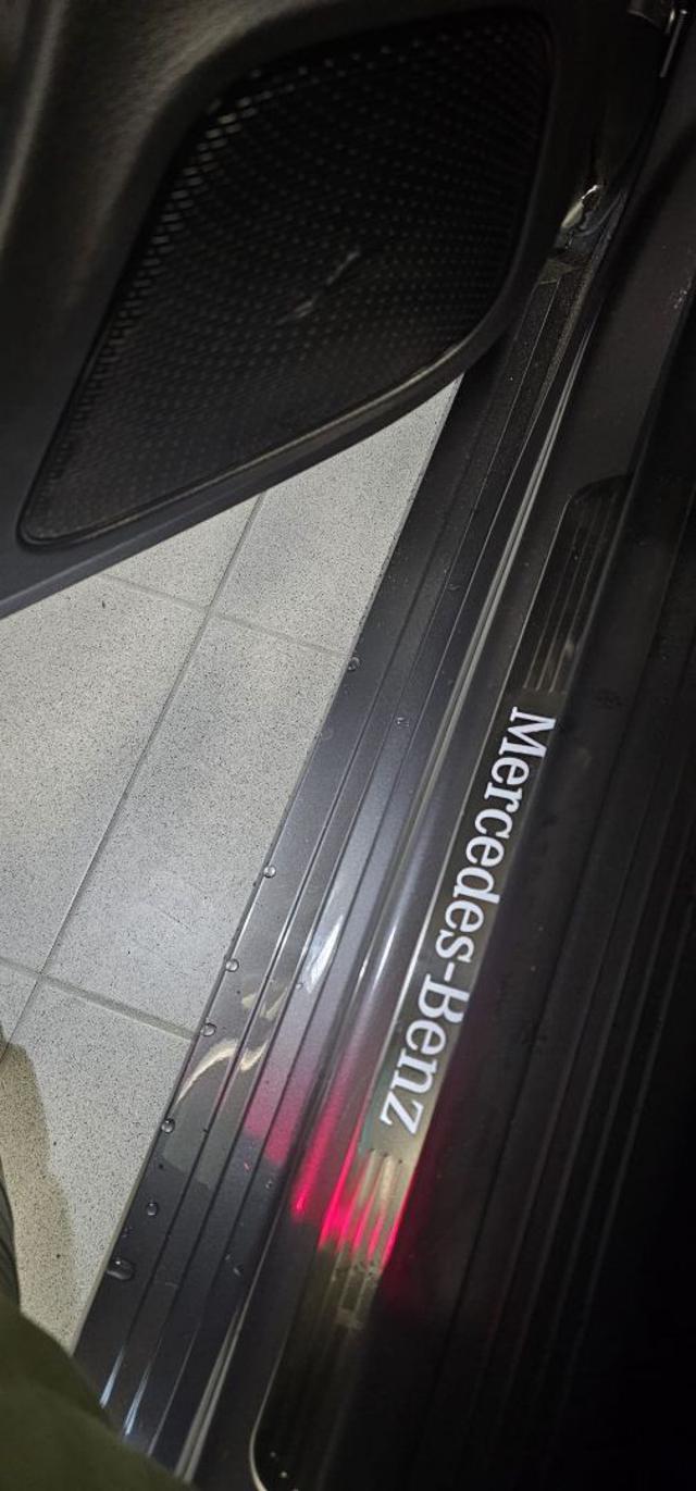 MERCEDES-BENZ CLA 180 d Automatic Shooting Brake Business Extra
