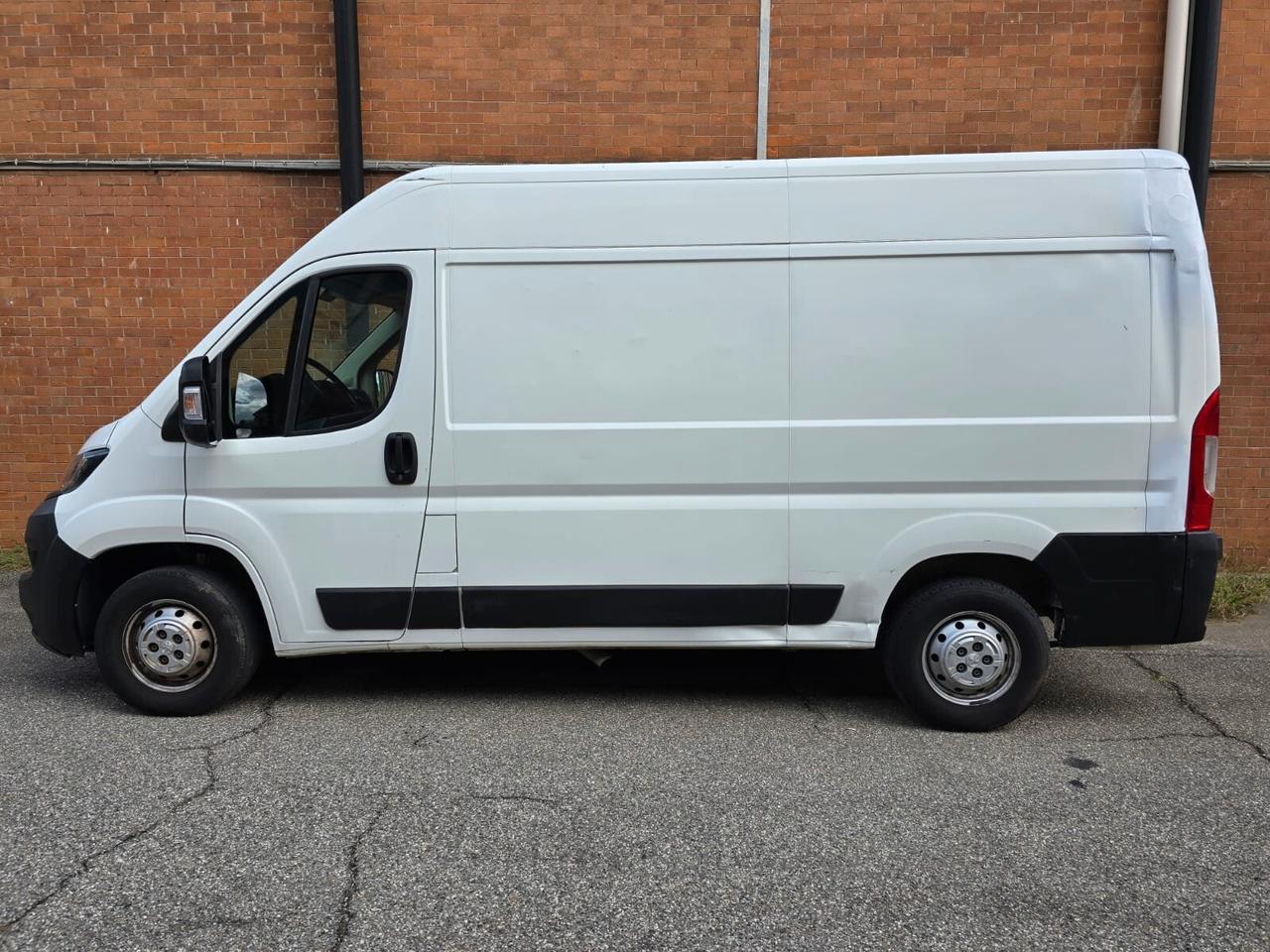 Peugeot Boxer 2.2 HDI 140CV L2-H2