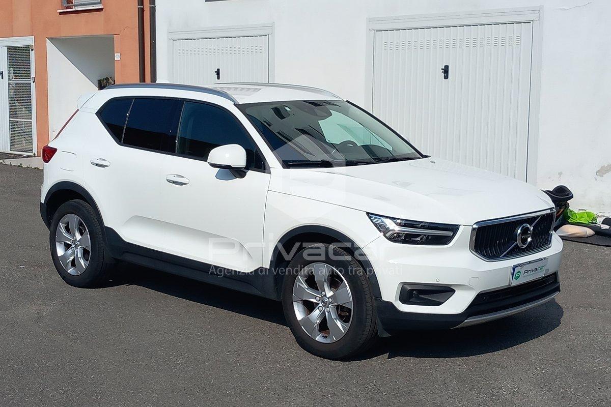 VOLVO XC40 D3 Momentum