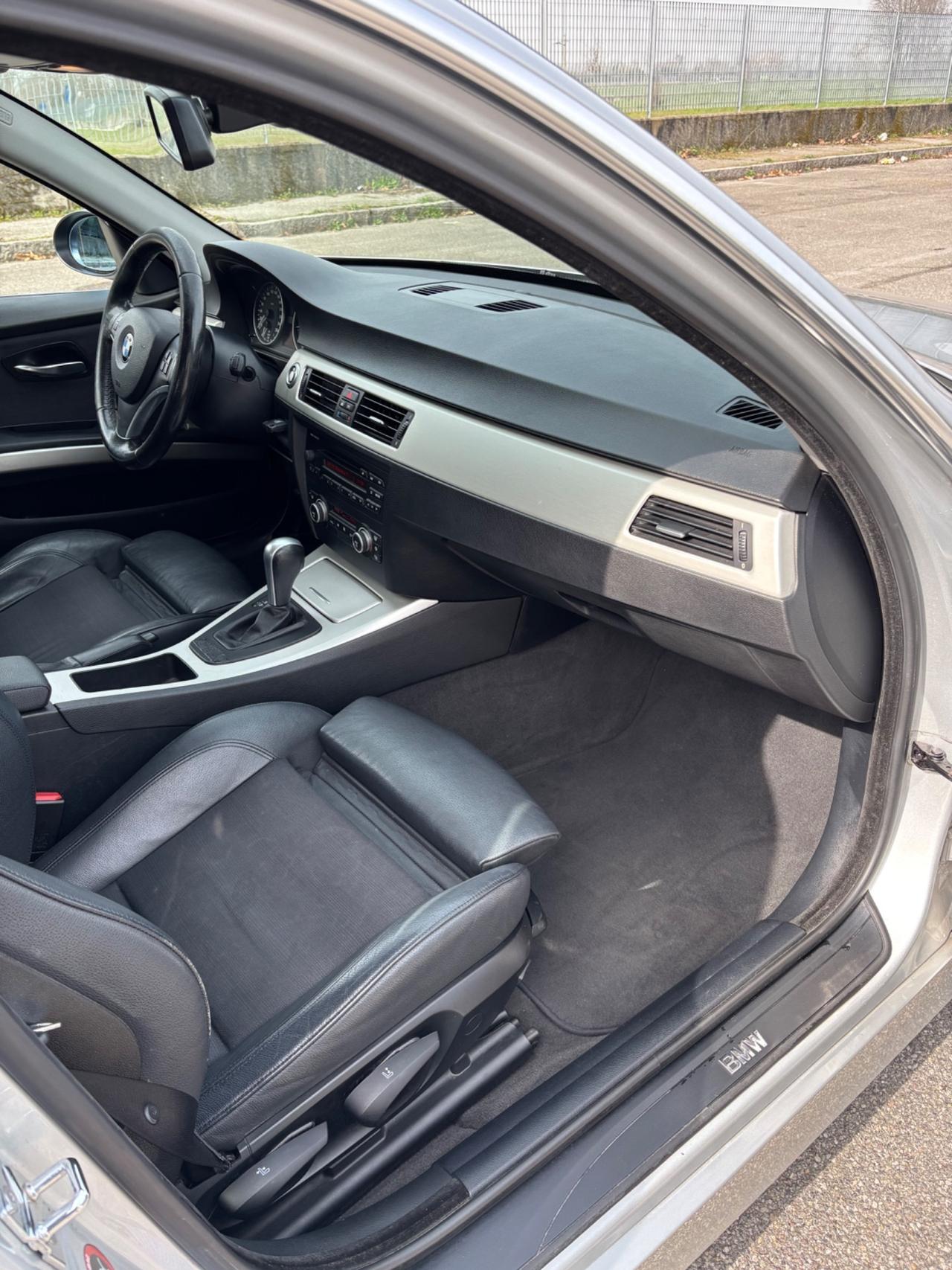 Bmw 330d cat Touring Attiva GARANZIA UNI PRO