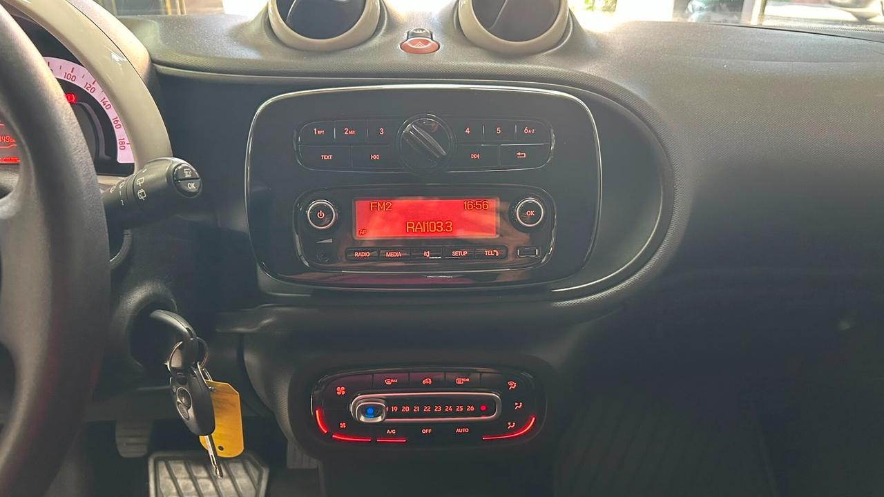 Smart ForFour 70 1.0 Passion