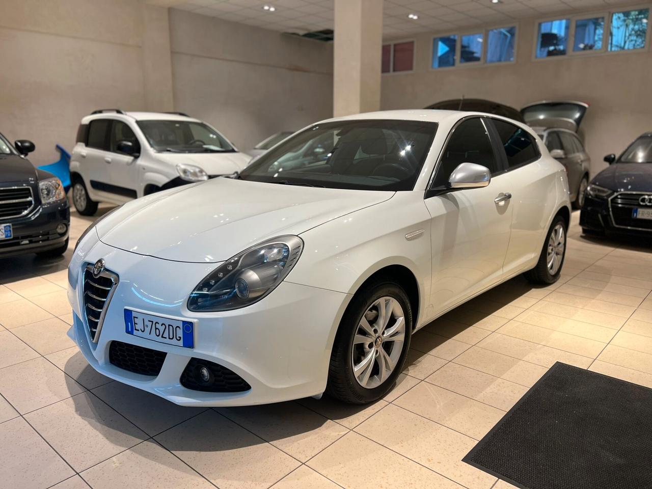 Alfa Romeo Giulietta 1.6 JTDm-2BER *PIENO OMAGGIO*