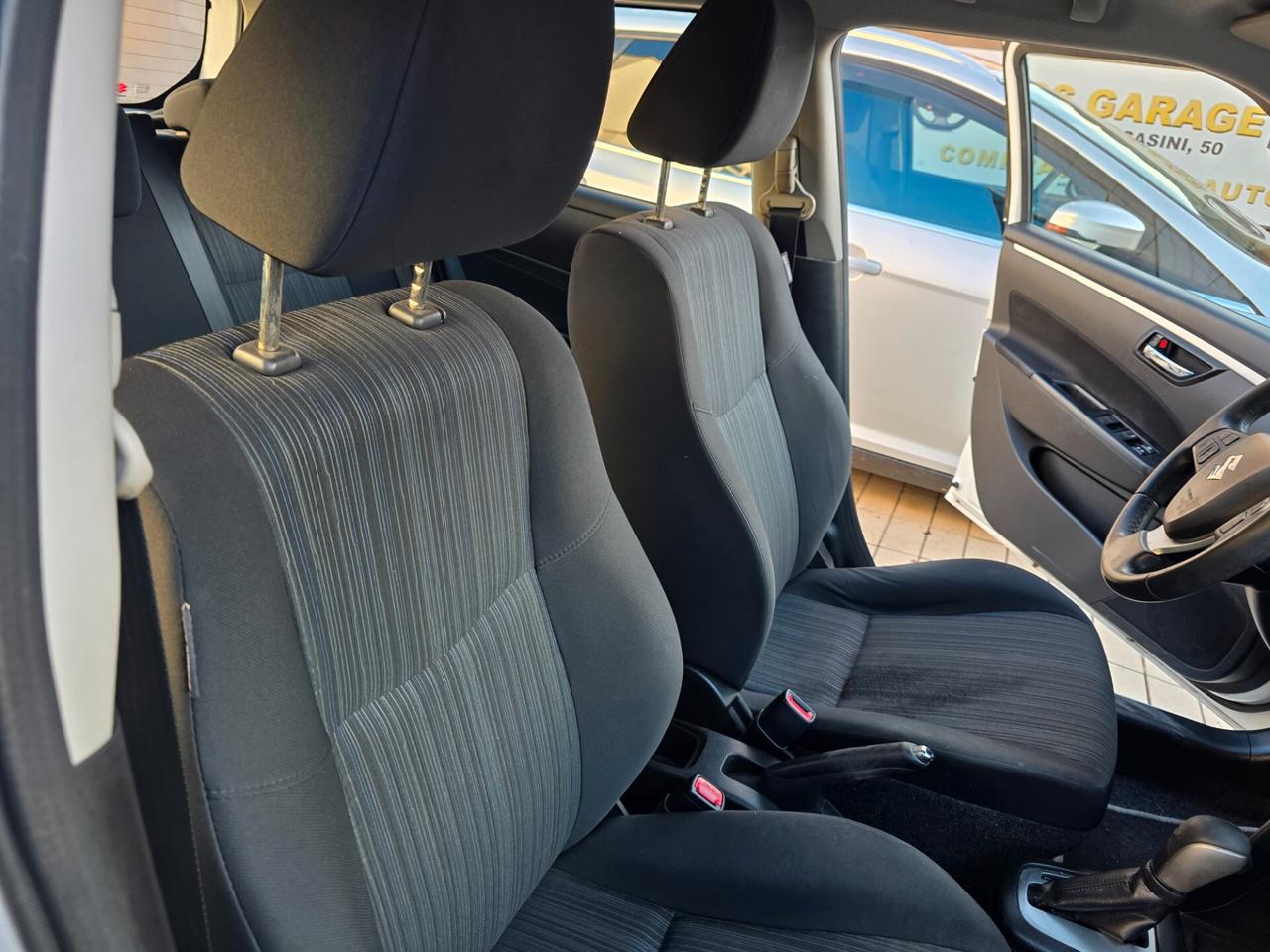 Suzuki Swift 1.2 VVT 5 porte B-Cool A/T