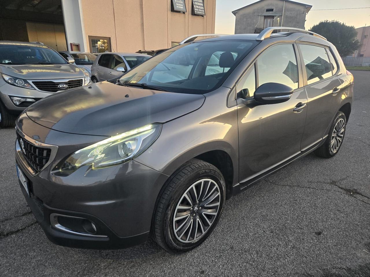 Peugeot 2008 PureTech 82 Active