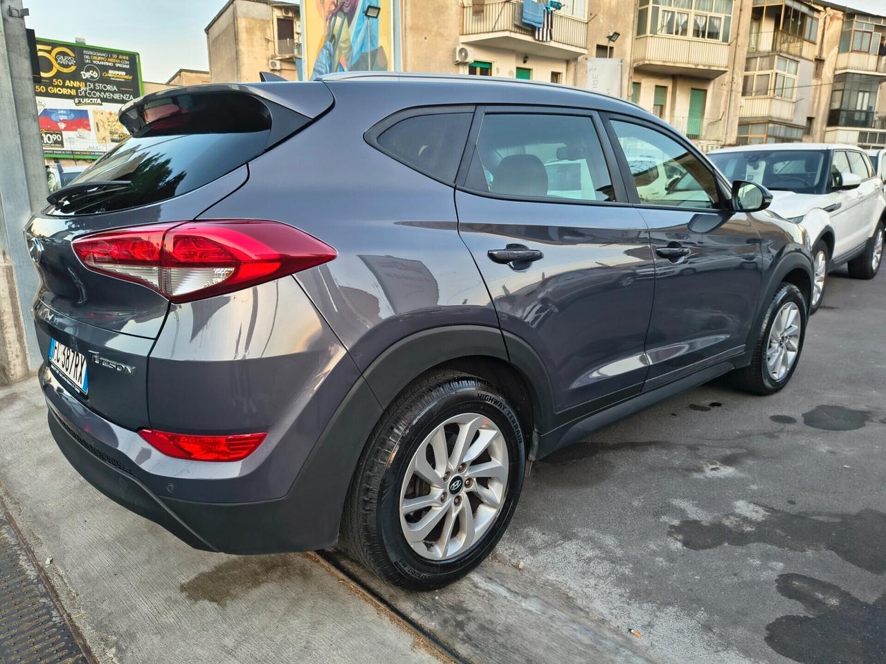 HYUNDAI TUCSON UNICOPROPRIETARIO 1.6 BENZINA 2016