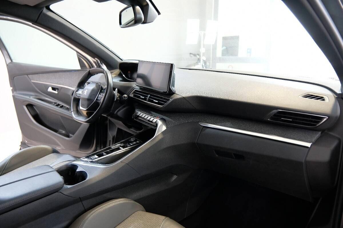 Peugeot 3008 PureTech Turbo 130 S&S EAT8 Allure