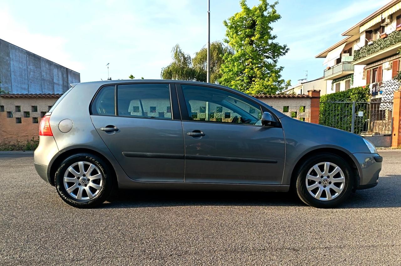 Volkswagen Golf 1.9 TDI 5p. Comfortline
