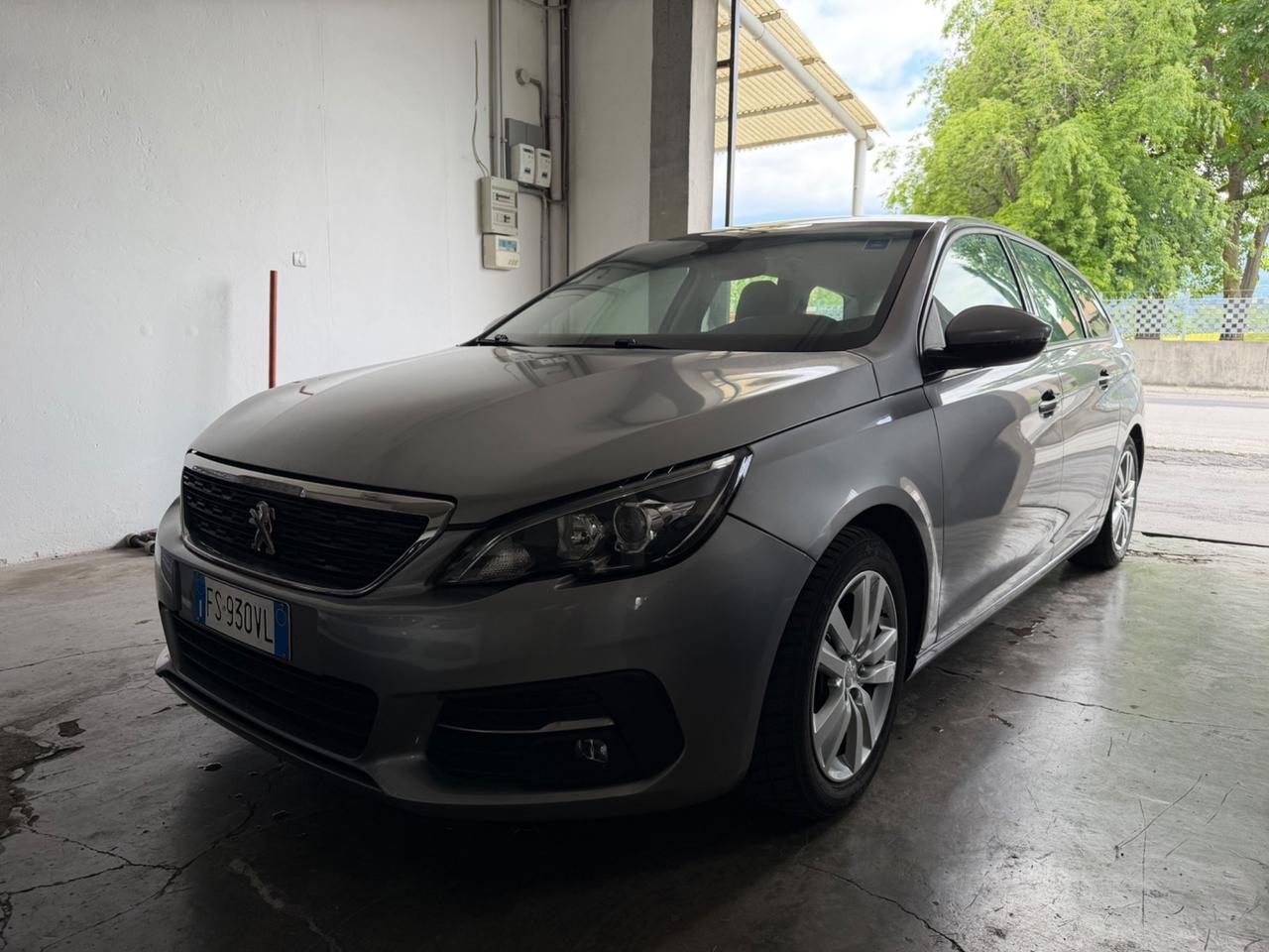 Peugeot 308 BlueHDi 130 S&S SW Active