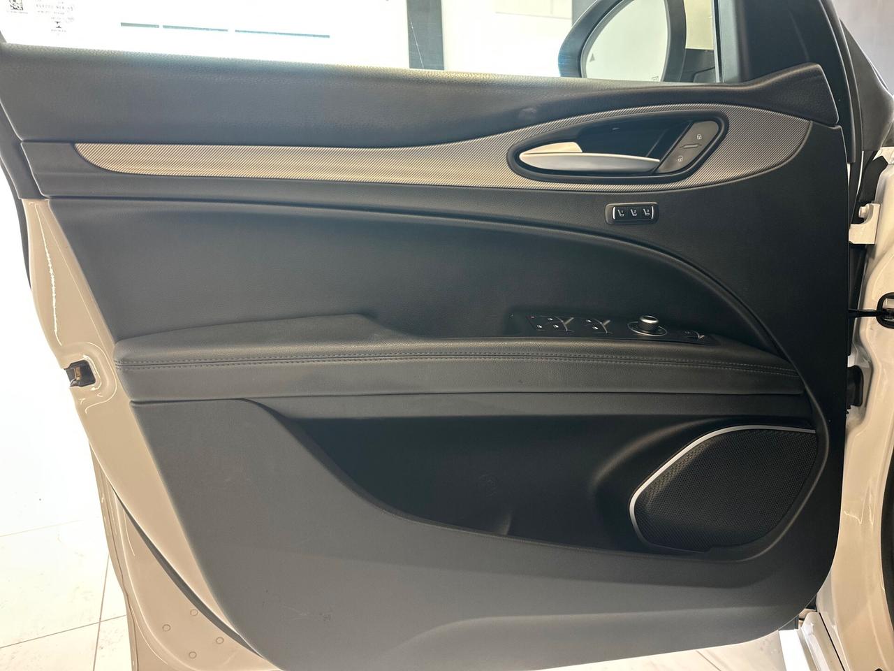 Alfa Romeo Stelvio 2.2 210 CV Q4 Veloce Full 2021