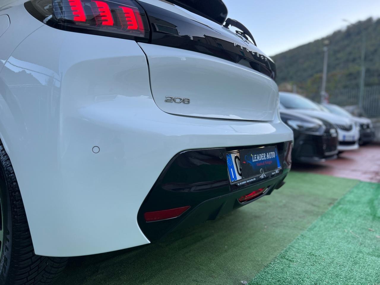 Peugeot 208 PureTech 100 EAT8 5 porte Allure UNICO PROPRIETARIO