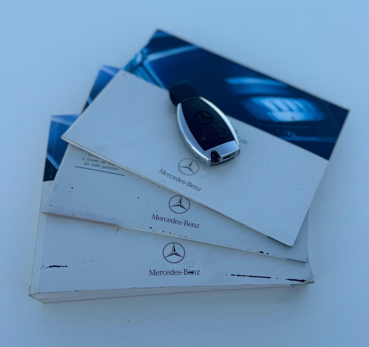 Mercedes-benz E 220 CDI Coupé BlueEFFICIENCY Avantgarde Automatica