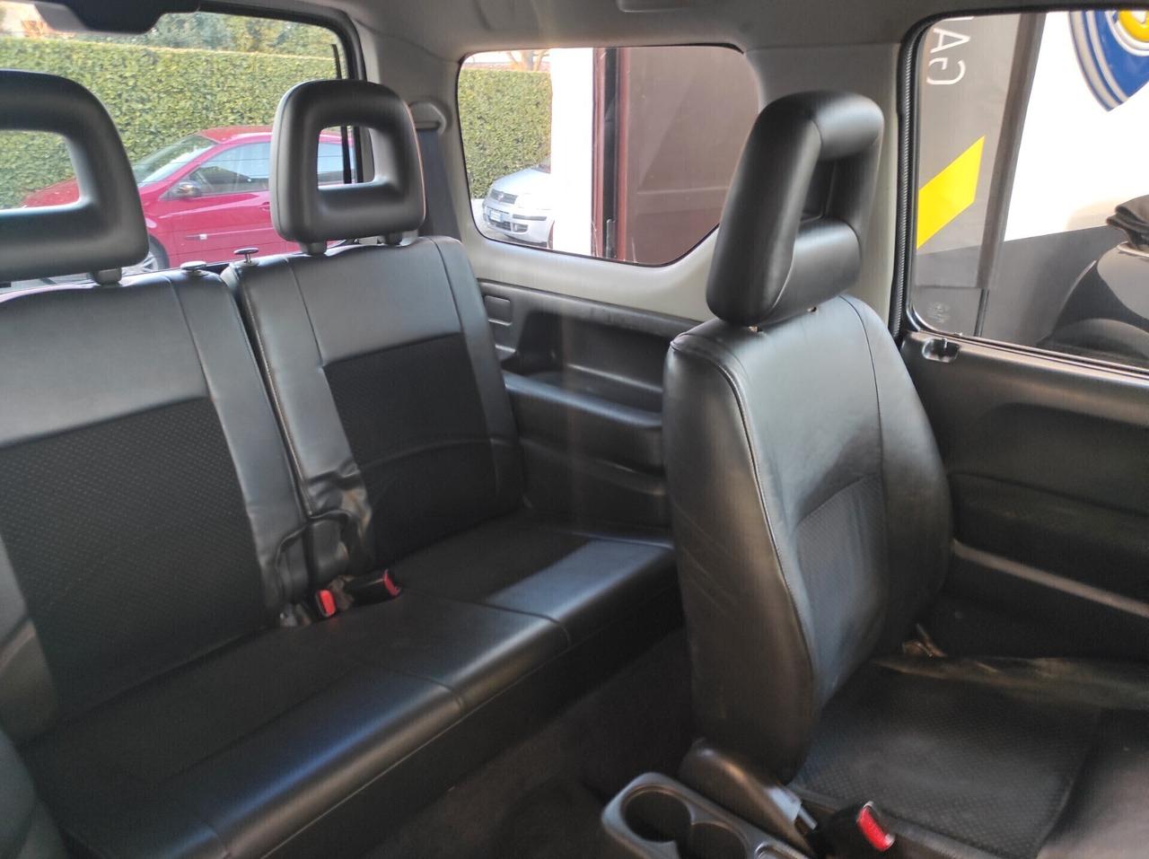 Suzuki Jimny 1.3i 16V cat 4WD JLX