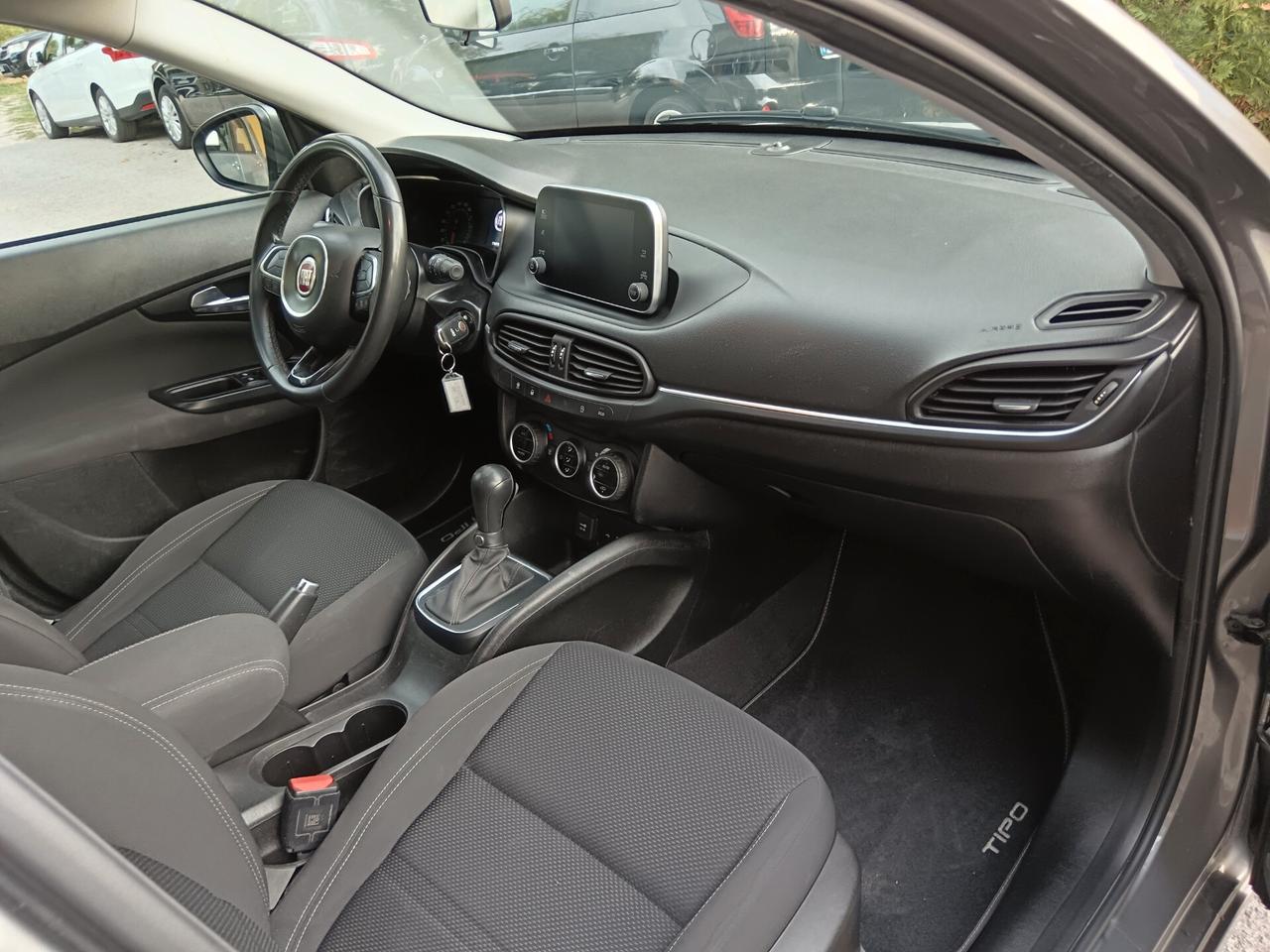 Fiat Tipo 1.6 MJT 120CV LOUNGE SW NAVI