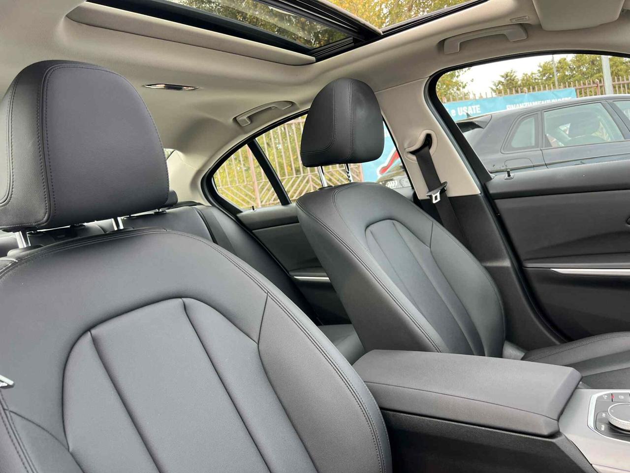 Bmw 318 D 136CV 6M -PELLE-HARMAN K-TETTO A