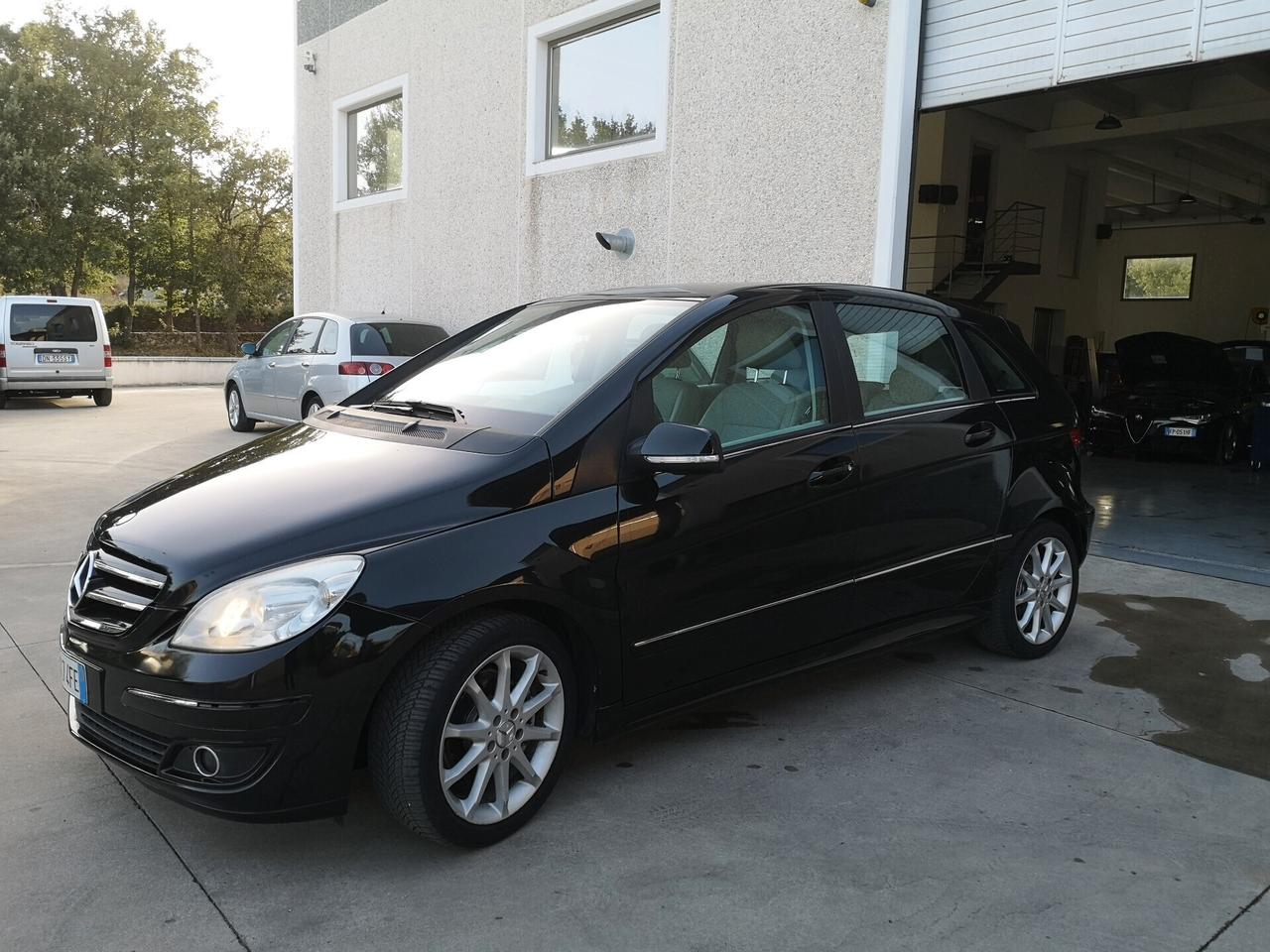 Mercedes-benz B 200 CDI Executive