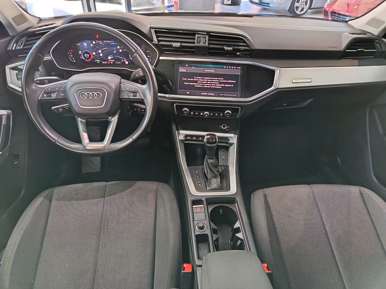 Audi Q3 35 TDI S tronic Business