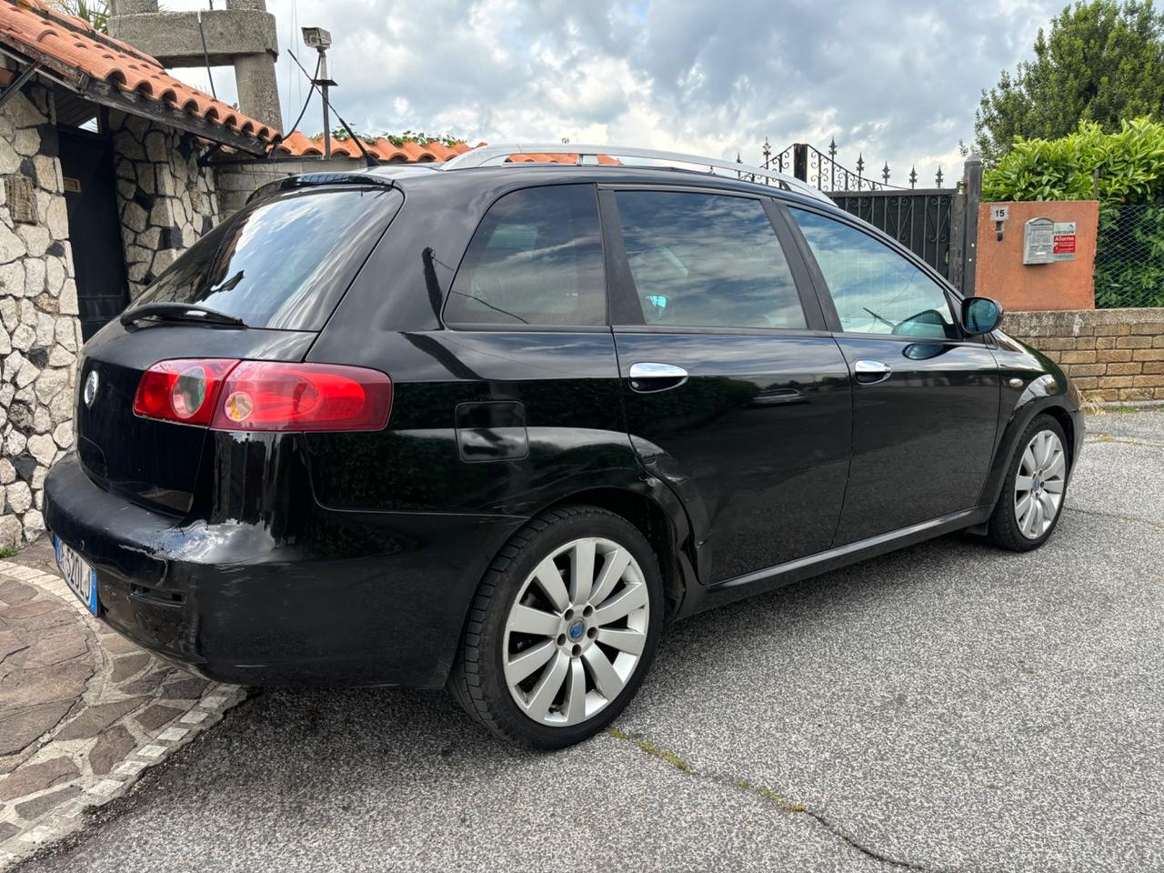 Fiat Croma 1.9 Multijet Emotion