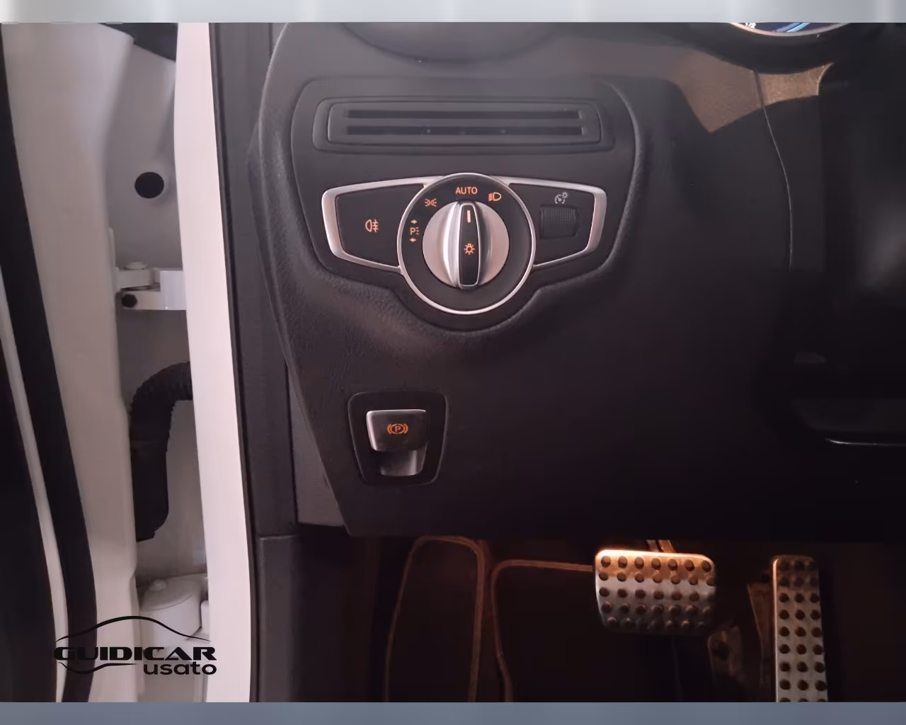 Mercedes-Benz GLC - X253 2019 - GLC 220 d Premium 4matic auto