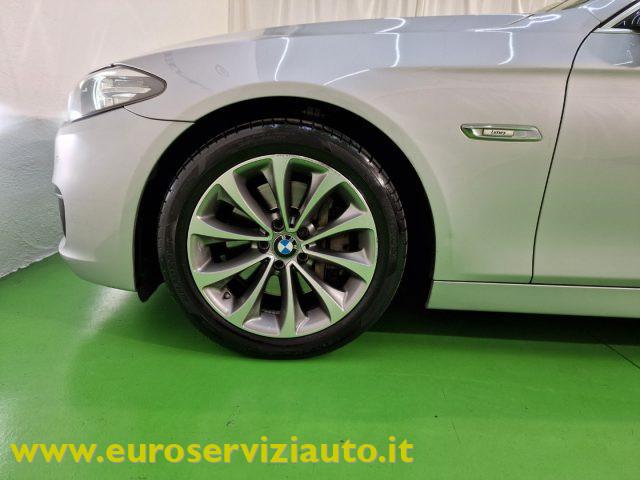 BMW 530 d xDrive 249CV Touring Luxury