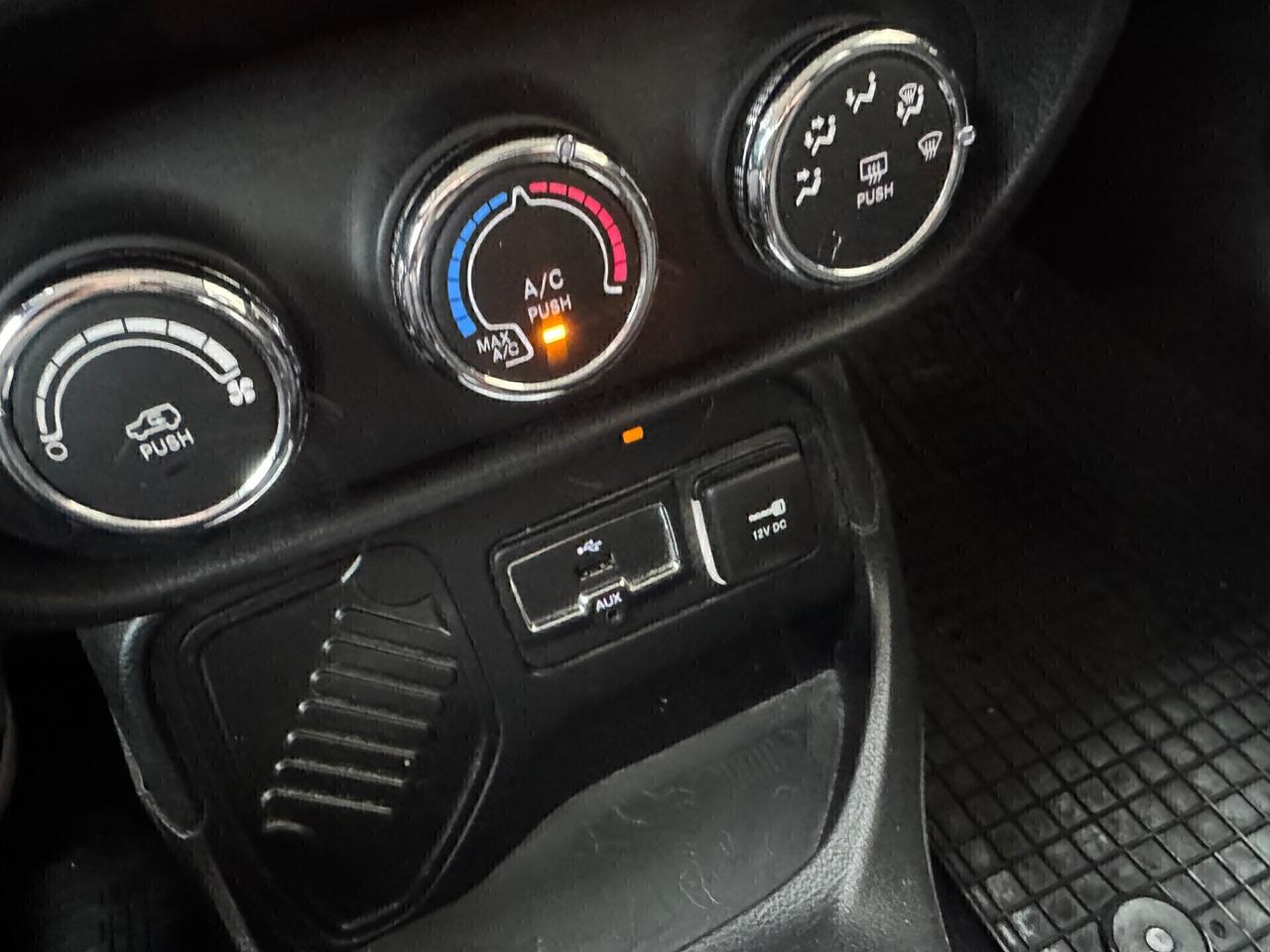 Jeep Renegade 1.6 Mjt 120 CV Longitude