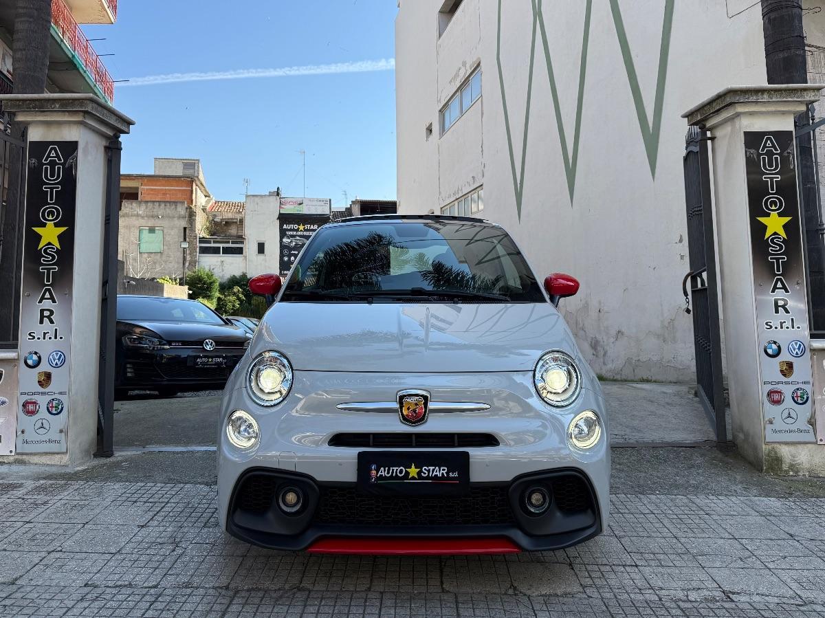 Abarth F595 1.4 Turbo T-Jet 165 CV