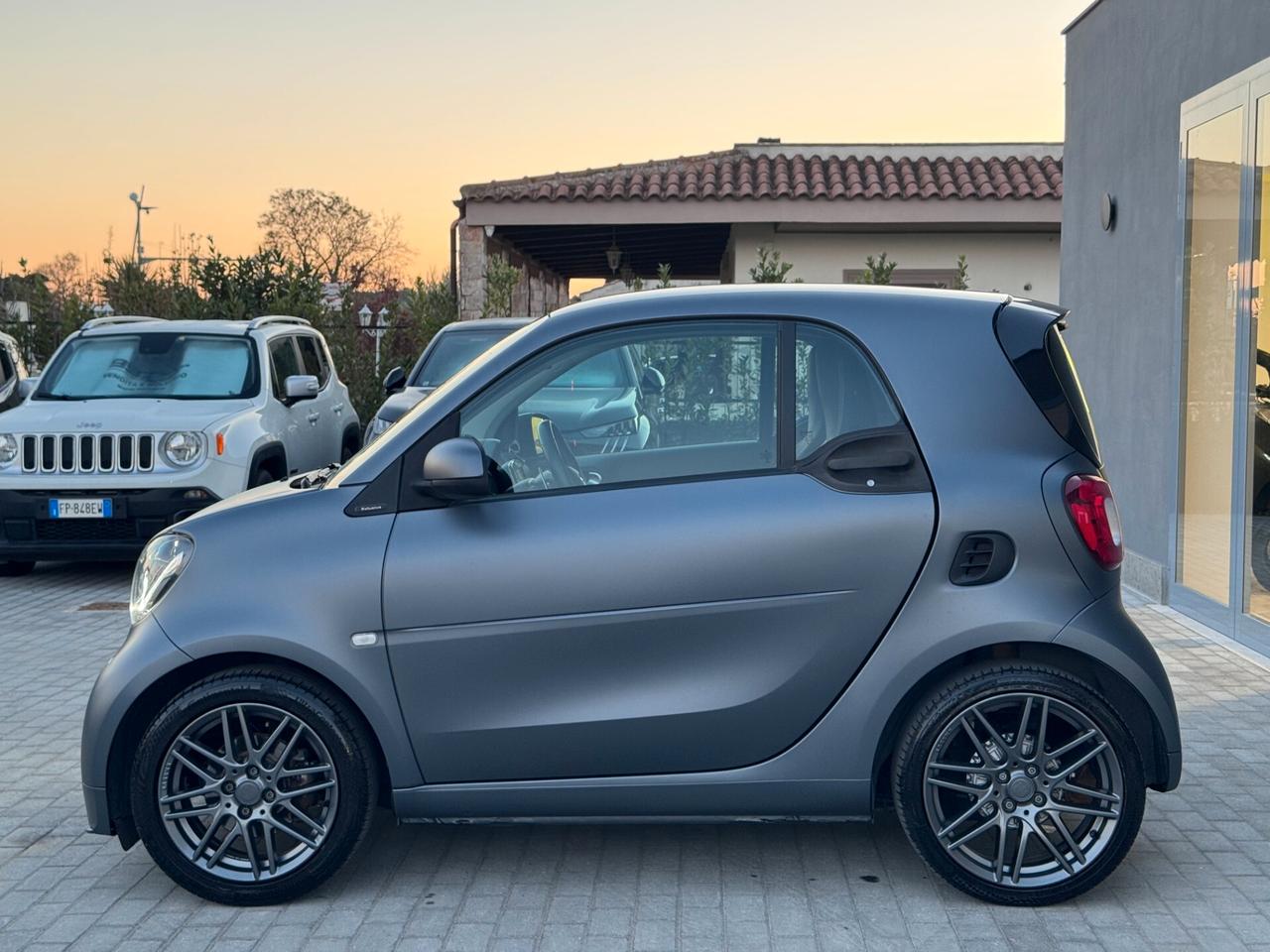 Smart ForTwo BRABUS 0.9 Turbo twinamic Xclusive PERFETTE CONDIZIONI*PANO*JBL*CAMERA*
