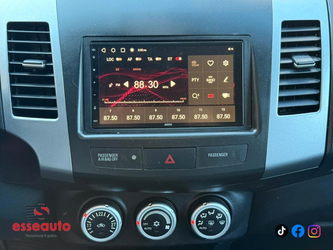 Mitsubishi Outlander 2.0 DI-D Instyle 7 p.ti DPF