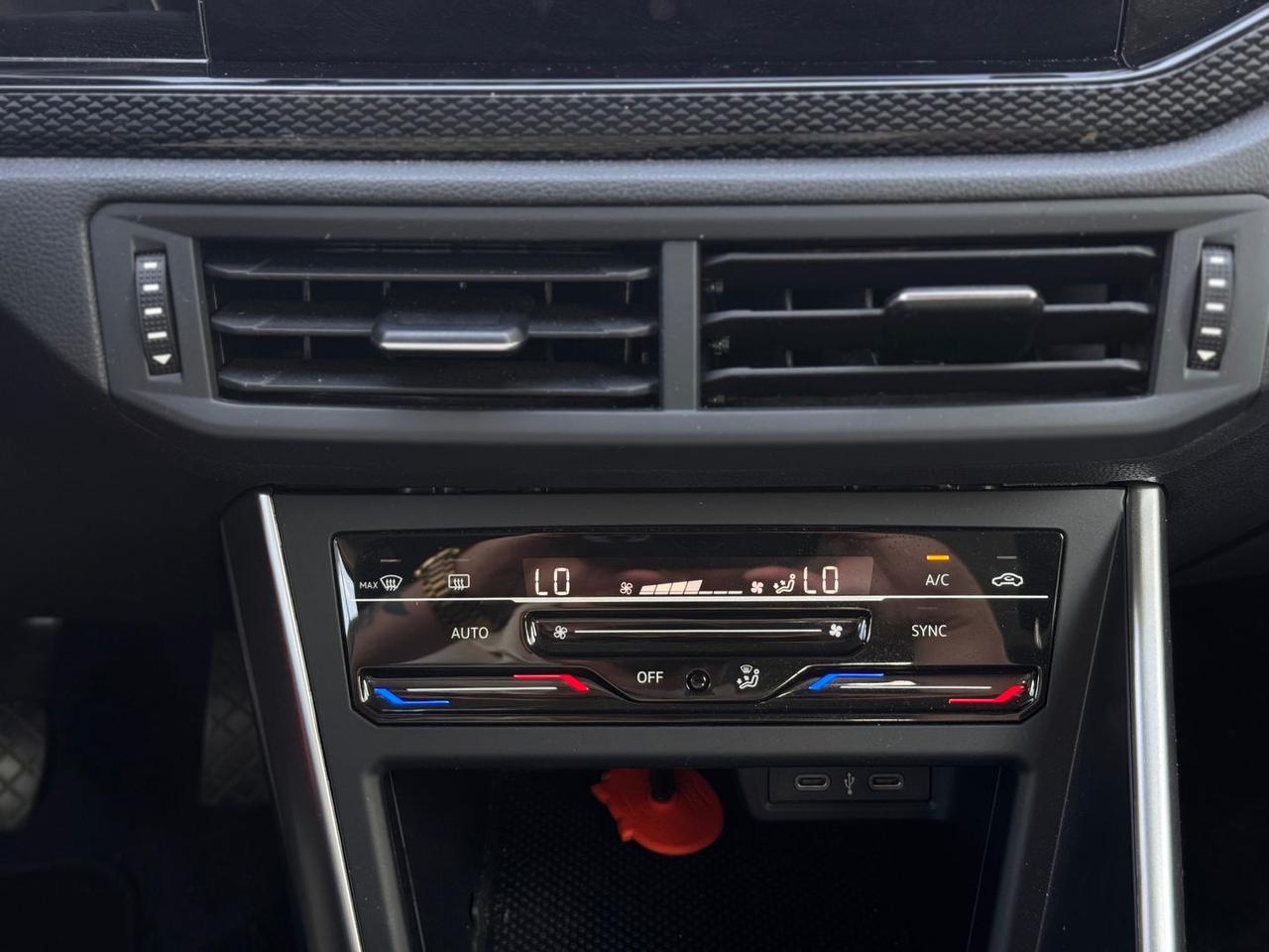 Volkswagen Polo Life 1.0 MPI EVO #11115