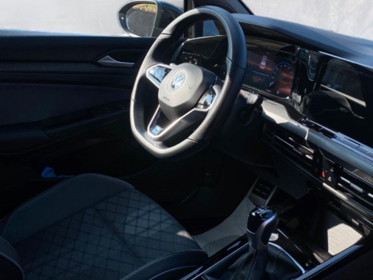 Volkswagen Golf 1.5 TSI 150 CV EVO ACT R-Line Perfetta