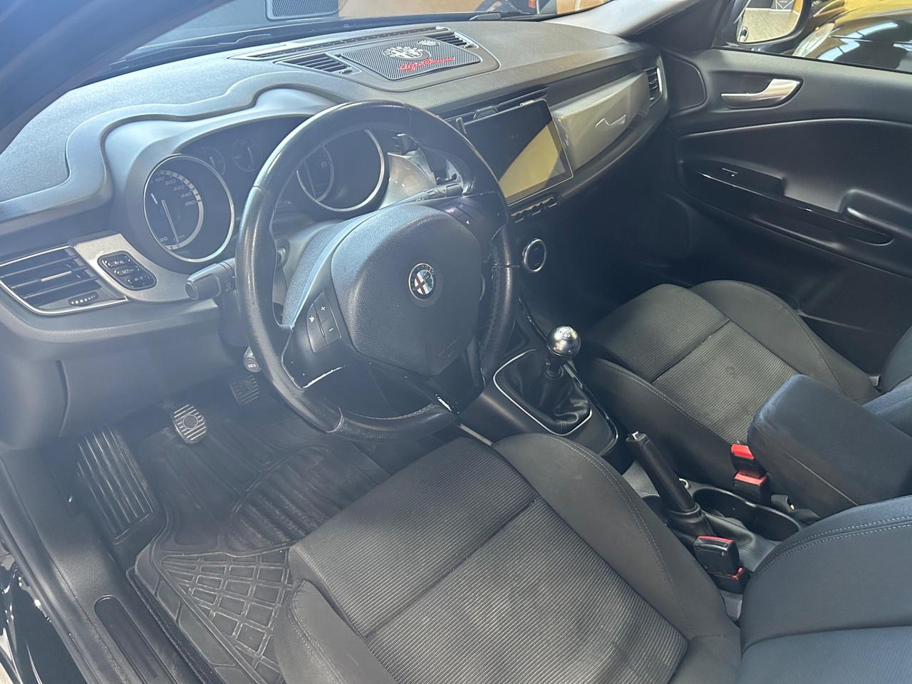 ALFA ROMEO GIULIETTA 1.6 Mjet “X NEOPATENTATI”-2012