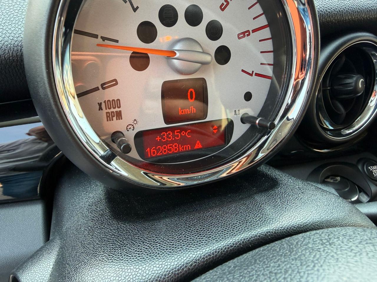Mini 1.6 16V Cooper D