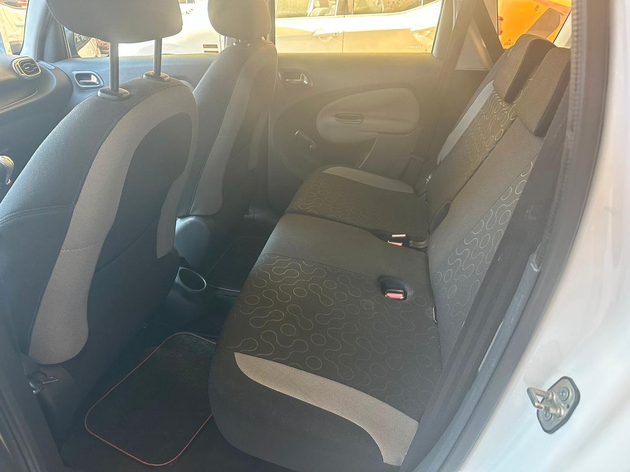 Citroen C3 Picasso 1.4cc benzina 12 mesi garanzia-2012