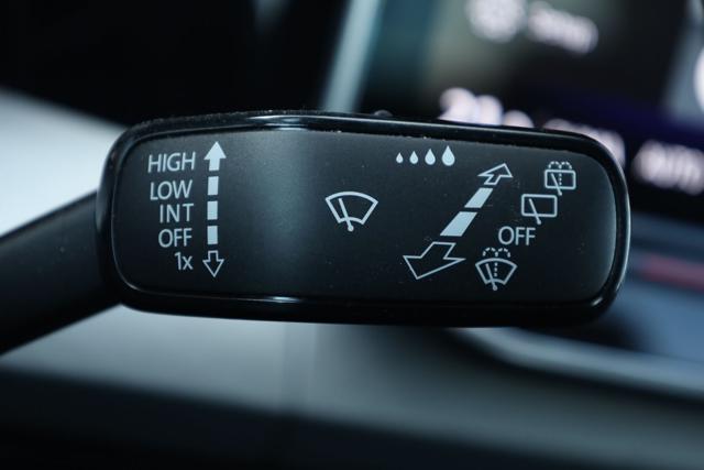 VOLKSWAGEN Golf 2.0 TDI 115 CV SCR Life